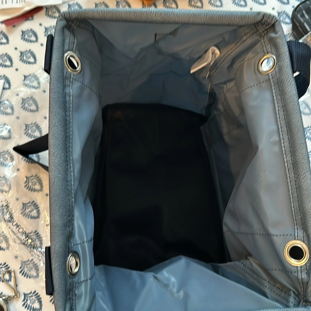 NWT Thirty-one small utility tote 11.75”w x 9” l x 10” deep - Picture 2 of 4